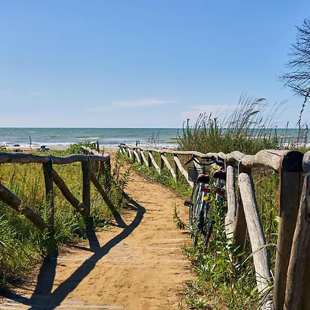 Charming With Fenced Garden * Bibione